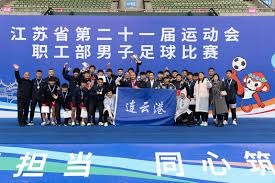 年轻教练引领重庆铜梁龙崛起土帅频频下课